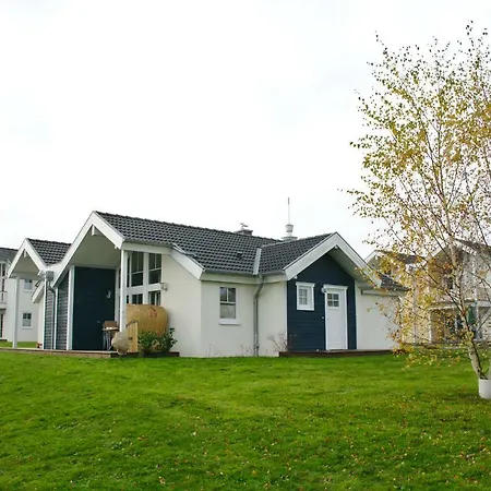 Feriehus Bungalowhalfte An Der Waterkant Sierksdorf